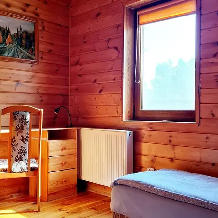 Drewniany Dom Z Kominkiem, Trasa S7 W 2h Z Warszawy I Gdanska Nad Jezioro Mielno Holiday home *